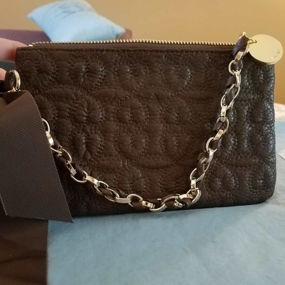 Clutch - Picture 3 of 3